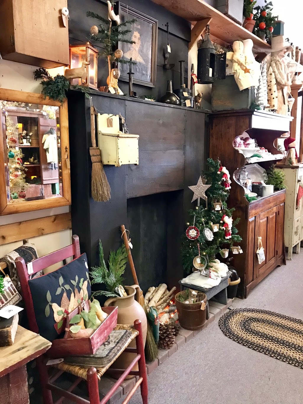 Antiques On the Main Street | 14122 7th St, Dade City, FL 33525, USA | Phone: (352) 523-0999