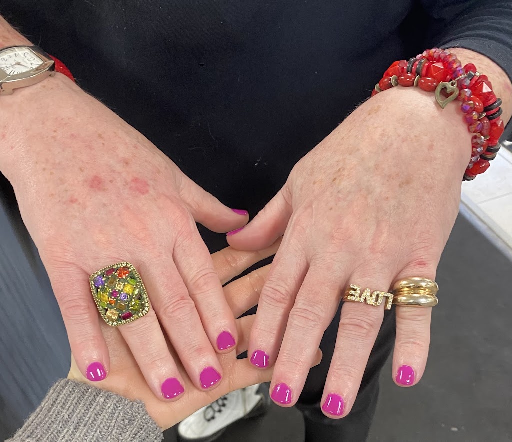 Sunflower Salon | 3520 Pennsylvania Ave Suite 6, Weirton, WV 26062, USA | Phone: (304) 914-4000