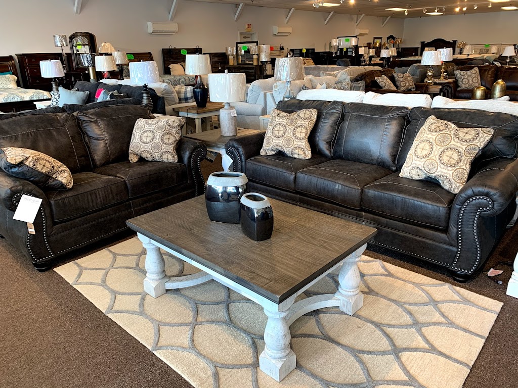 Newby Furniture | 515 Commerce Dr, Harrodsburg, KY 40330, USA | Phone: (859) 734-2719