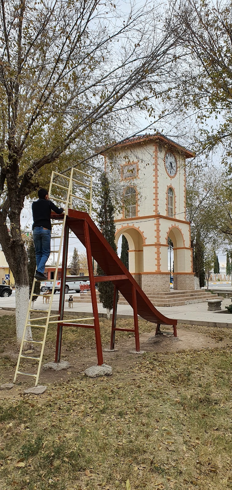 Presidencia Municipal de Guadalupe | Av. M. Hidalgo S/N, Zona Centro, 32740 Guadalupe, Chih., Mexico | Phone: 656 652 0367