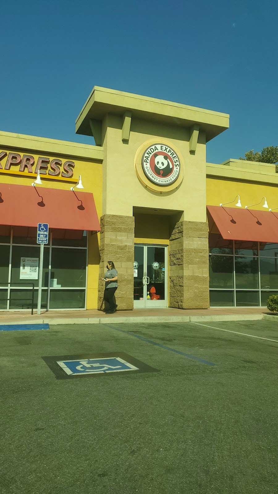 Panda Express | 29255 Central Ave, Lake Elsinore, CA 92532, USA | Phone: (951) 674-4689