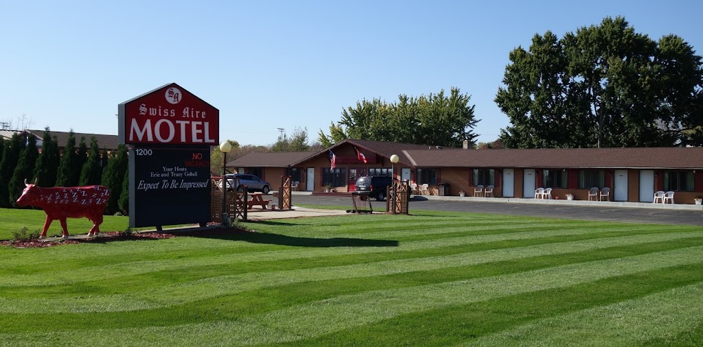 Swiss-Aire Motel | 1200 WI-69, New Glarus, WI 53574, USA | Phone: (608) 527-2138