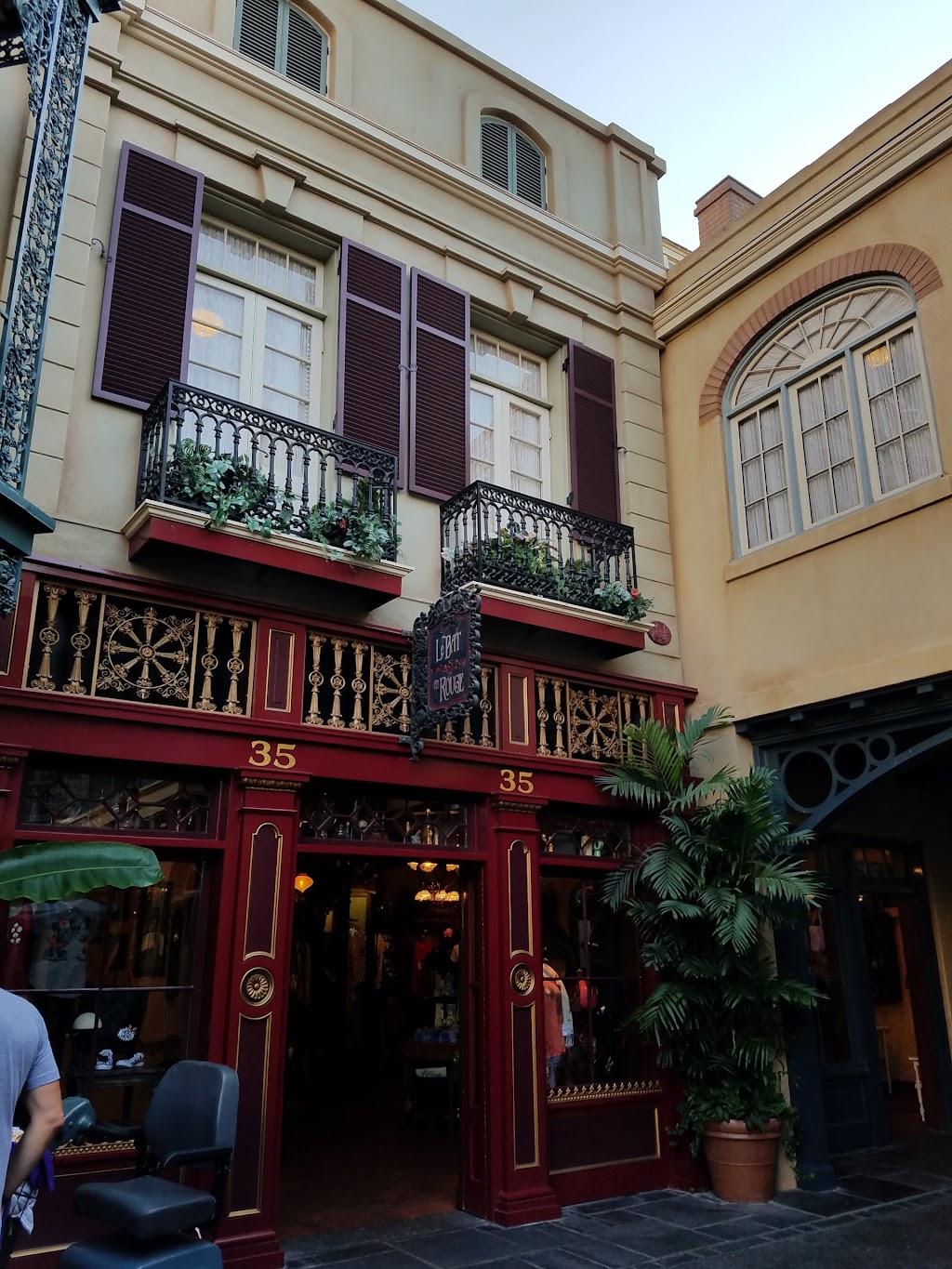 Le Bat en Rouge | New Orleans Square, Anaheim, CA 92802, USA | Phone: (714) 781-4565