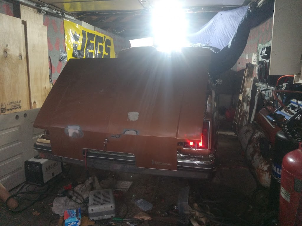 Collins Auto Salvage | 824 Oklahoma St, South Coffeyville, OK 74072, USA | Phone: (918) 255-6203