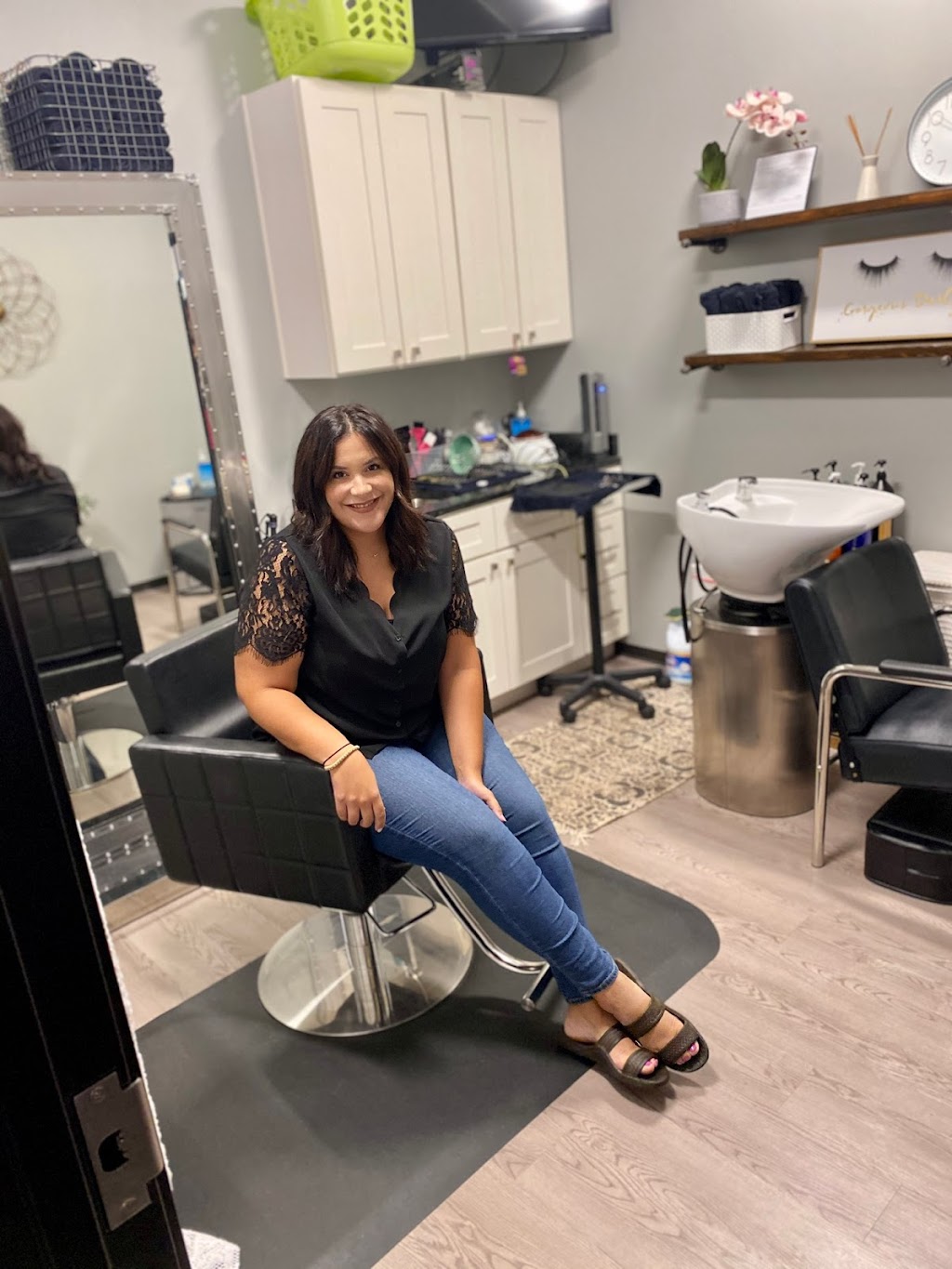 Amanda Does Hair | 6046 Rochester Rd Suite 103, Troy, MI 48085, USA | Phone: (248) 765-9070