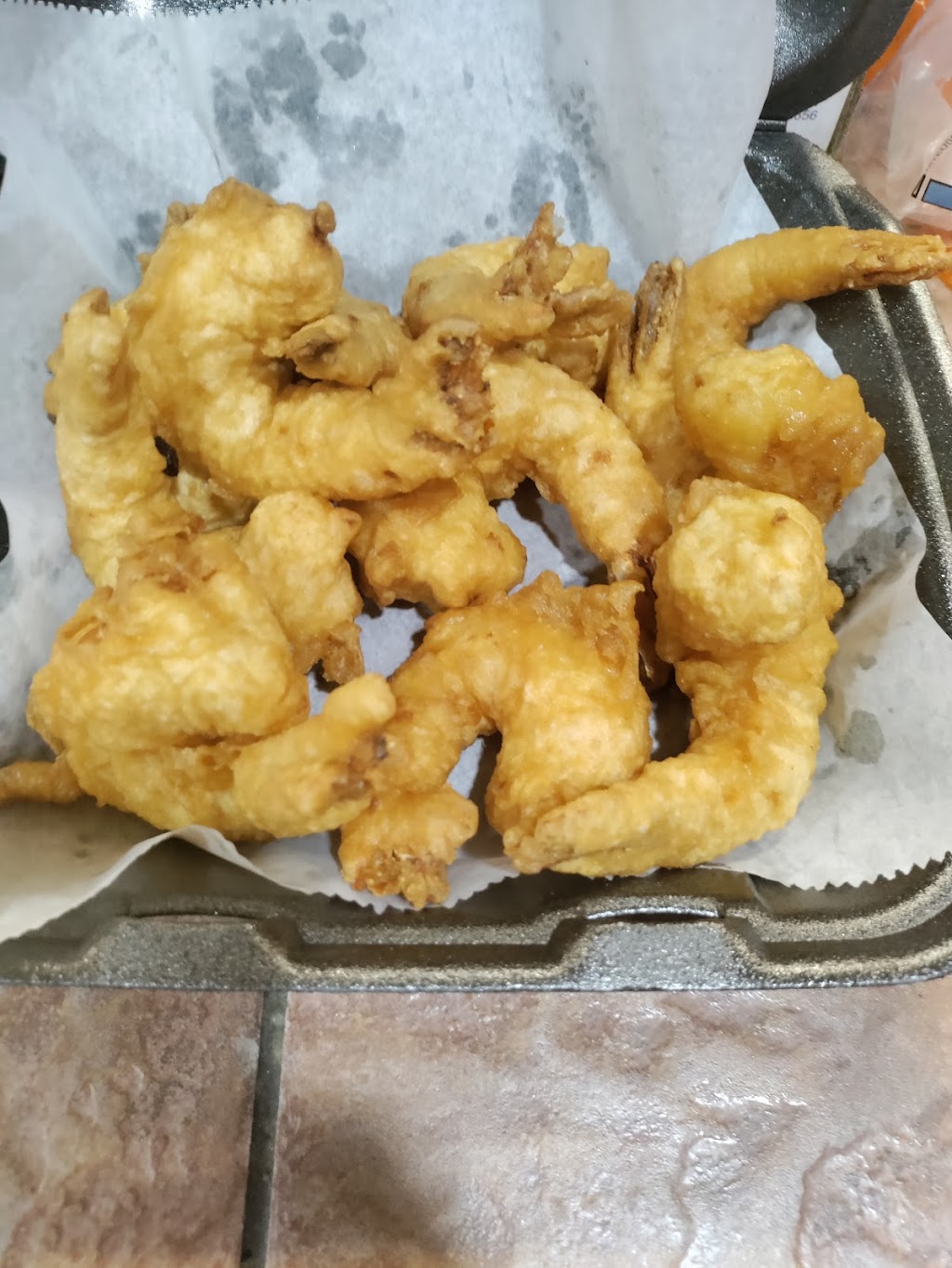 Lanettes Shrimp House | 13548 Woodward Ave, Highland Park, MI 48203, USA | Phone: (313) 438-5800