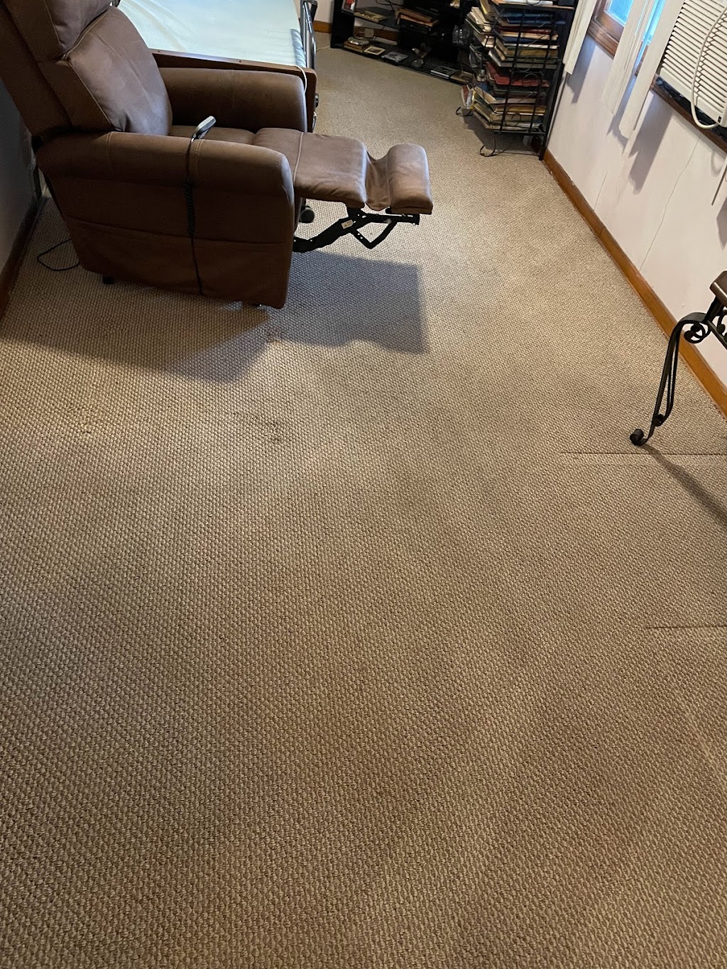 USA Carpet Cleaning Pros - South Suburbs | 16643 Kedzie Ave Suite 102, Markham, IL 60428, USA | Phone: (708) 766-9647