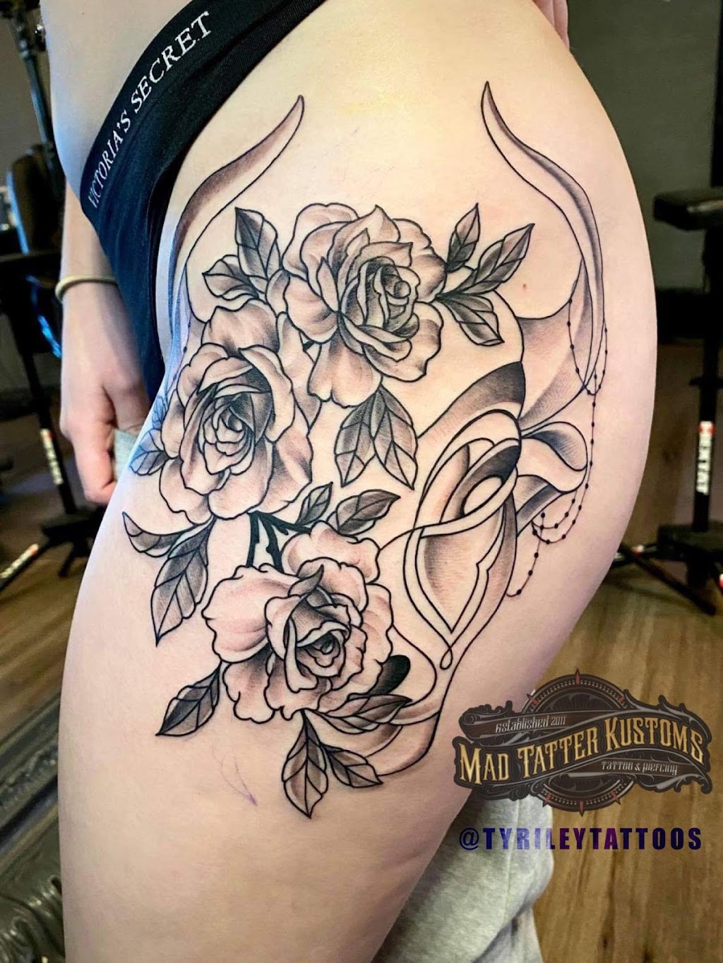 Mad Tatter Kustoms | 10865 N 85th Ave #2a, Peoria, AZ 85345, USA | Phone: (623) 334-9698