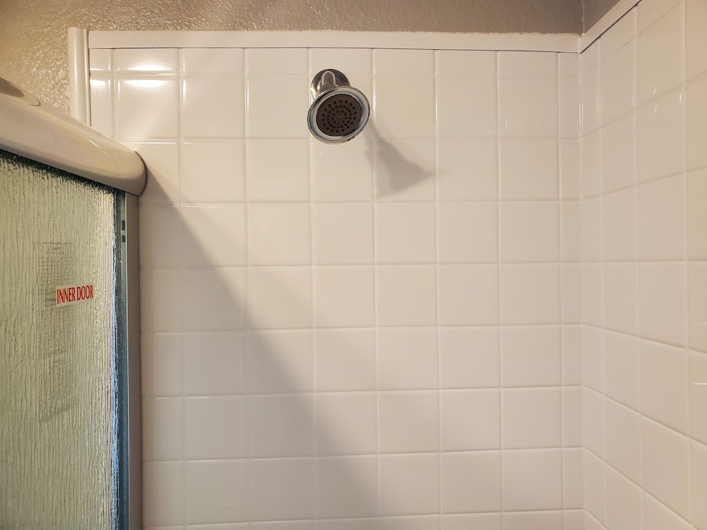 Bath Fitter | 14105 NE Airport Way, Portland, OR 97230, USA | Phone: (503) 395-0396