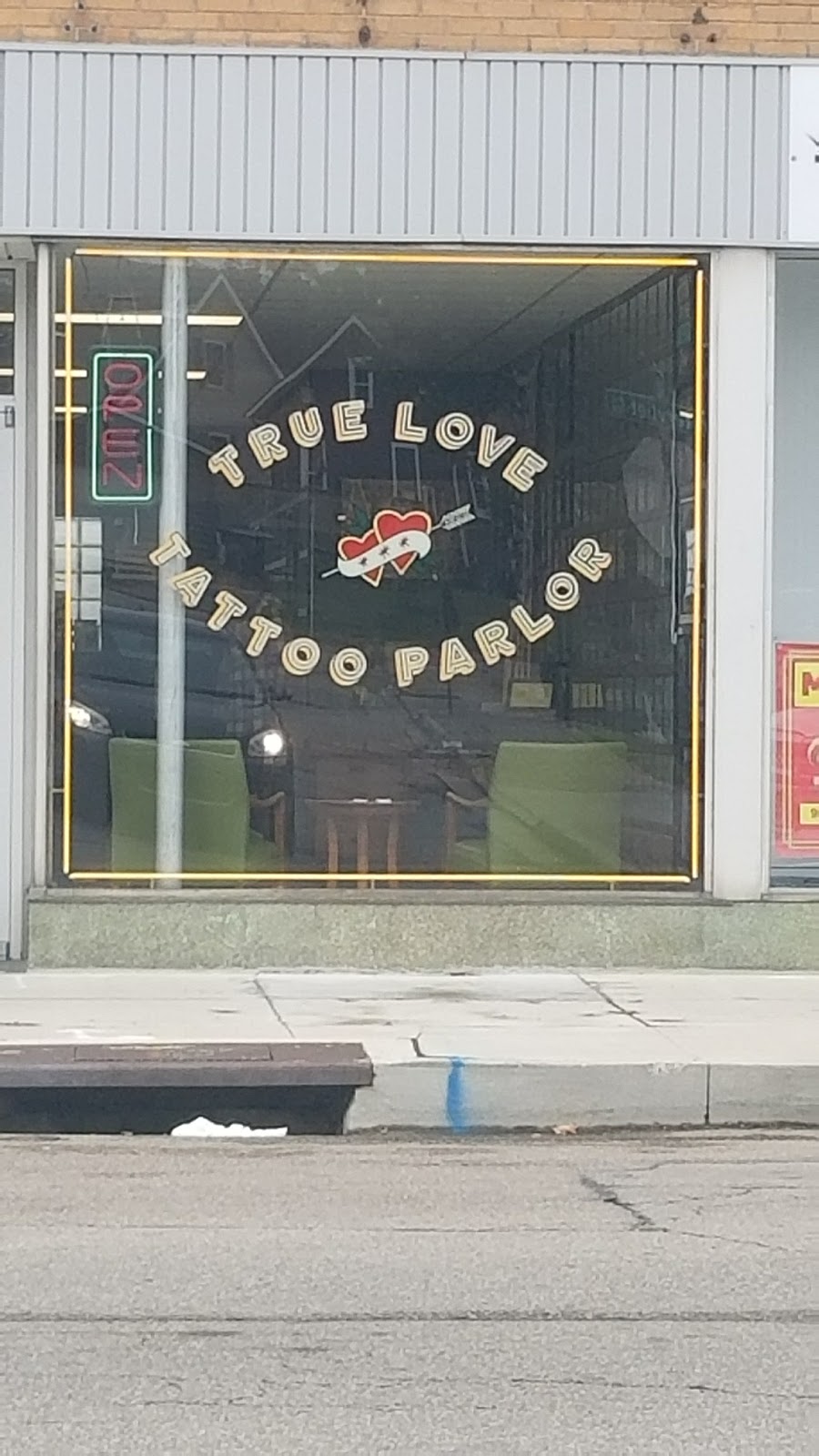 True Love Tattoo Parlor | 734 Watervliet Ave, Dayton, OH 45420, USA | Phone: (937) 985-9788