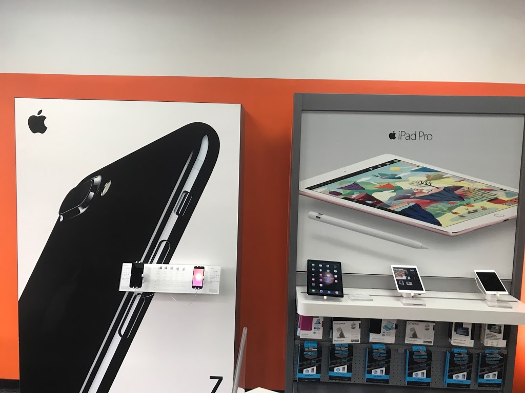 AT&T Store | 12569 Limonite Ave Suite 300, Mira Loma, CA 91752, USA | Phone: (951) 361-1301