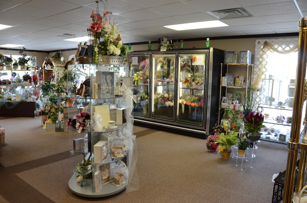 Something Borrowed And More | 1239 WI-175, Hubertus, WI 53033, USA | Phone: (262) 628-3090