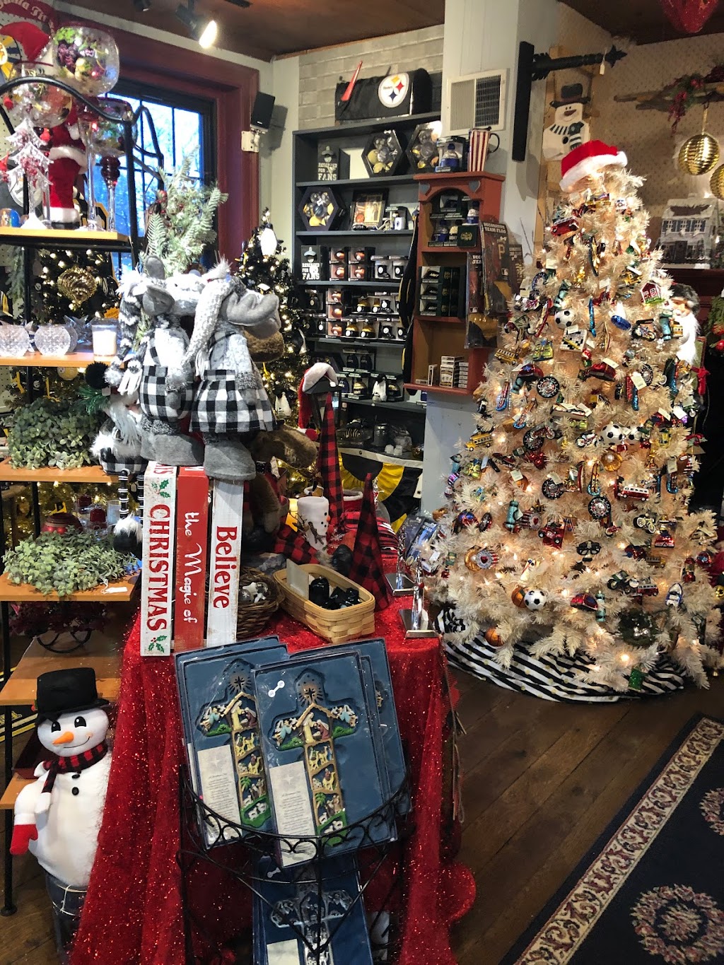 The Countree Cupboard & Christmas Shop | 2958 National Pike, Chalkhill, PA 15401, USA | Phone: (724) 439-6500