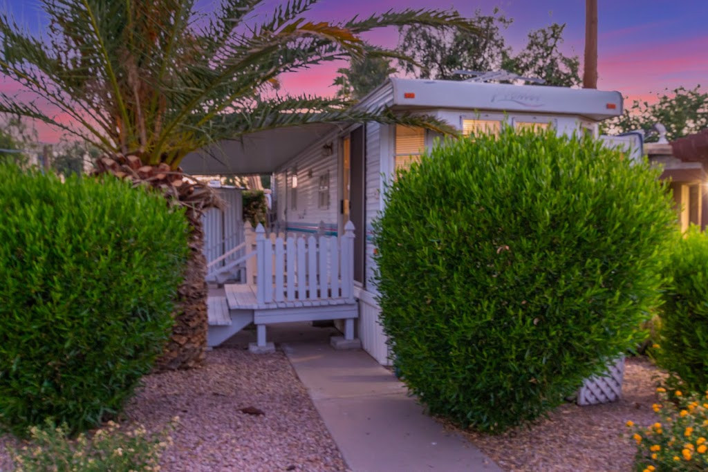 Arizona Cowboy RV Park | 139 S Crismon Rd, Mesa, AZ 85208, USA | Phone: (602) 233-2100