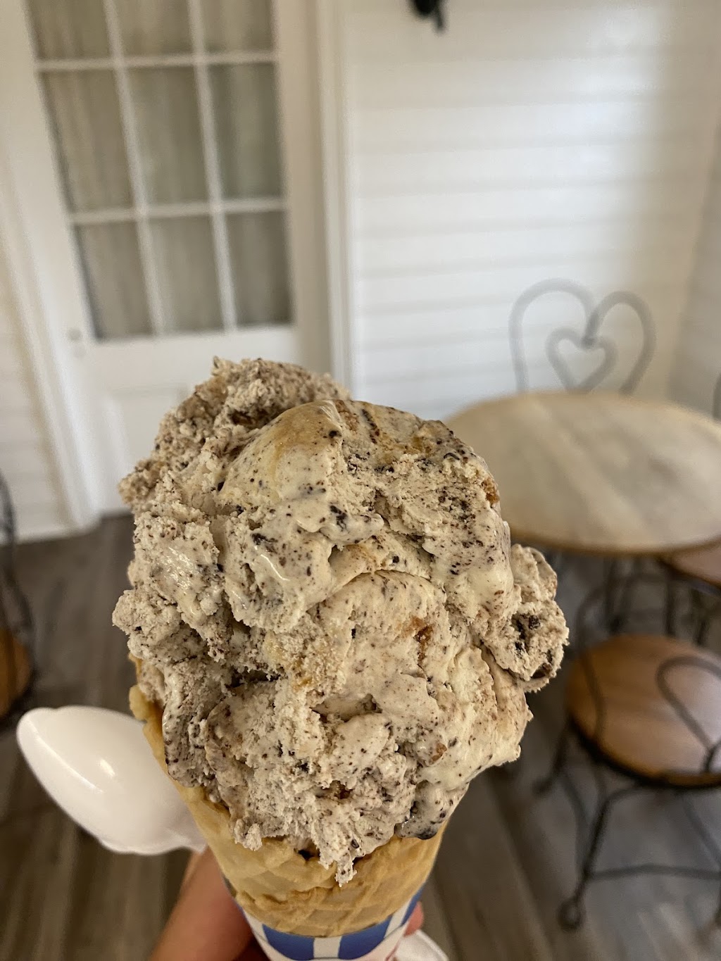 Uncle Eds Front Porch | 116 Winthrop St, Rehoboth, MA 02769, USA | Phone: (508) 252-4444