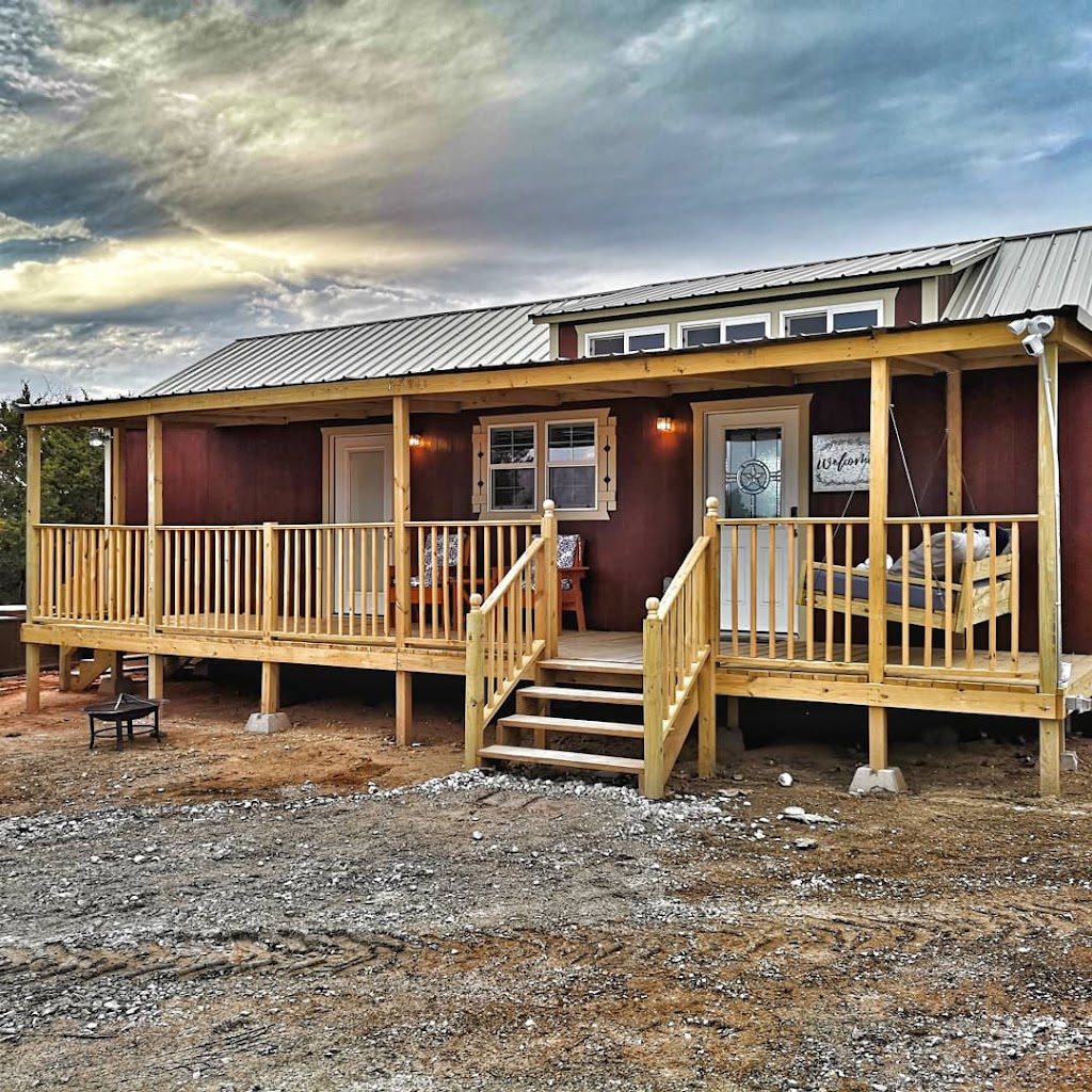 City Escapes Cabins | 5140 Paluxy Hwy, Granbury, TX 76048, USA | Phone: (972) 339-8939