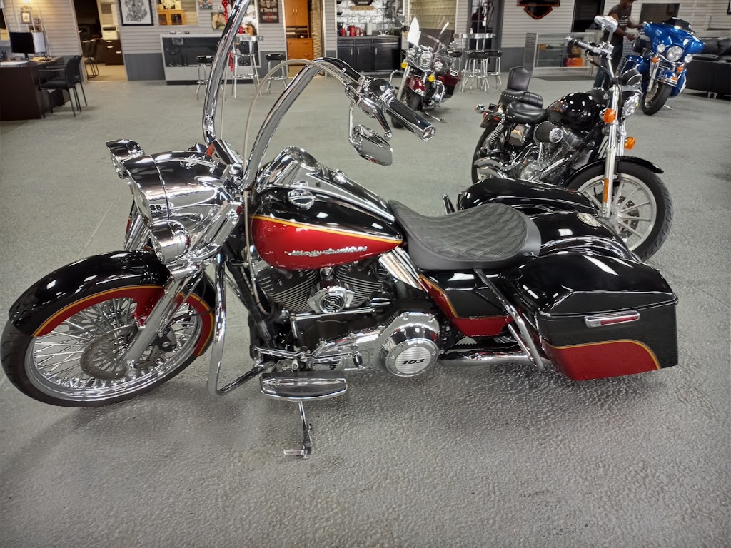 Red Dirt Motorcycle Company | 2401 S Loop 289, Lubbock, TX 79423, USA | Phone: (806) 687-7300