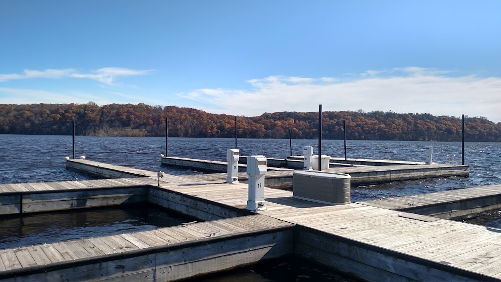 Ole Sawmill Marina & Boat Rentals | 2009 Lake St, Stillwater, MN 55082, USA | Phone: (651) 231-2025