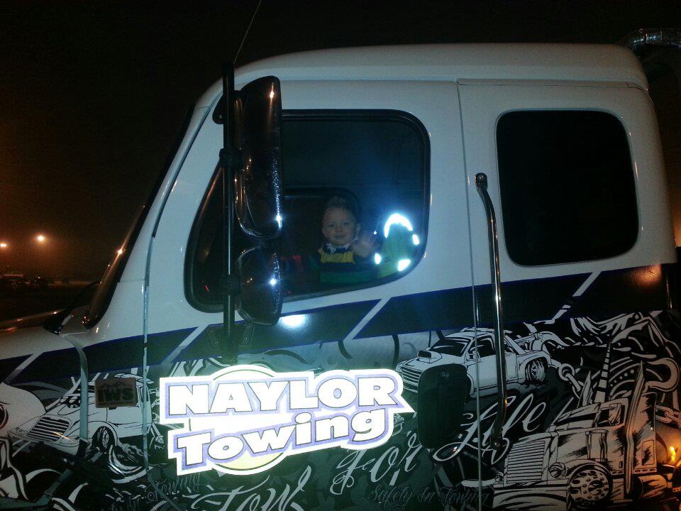 Naylor Towing Boise | 3855 S Rushmore Way, Boise, ID 83709 | Phone: (208) 343-0799