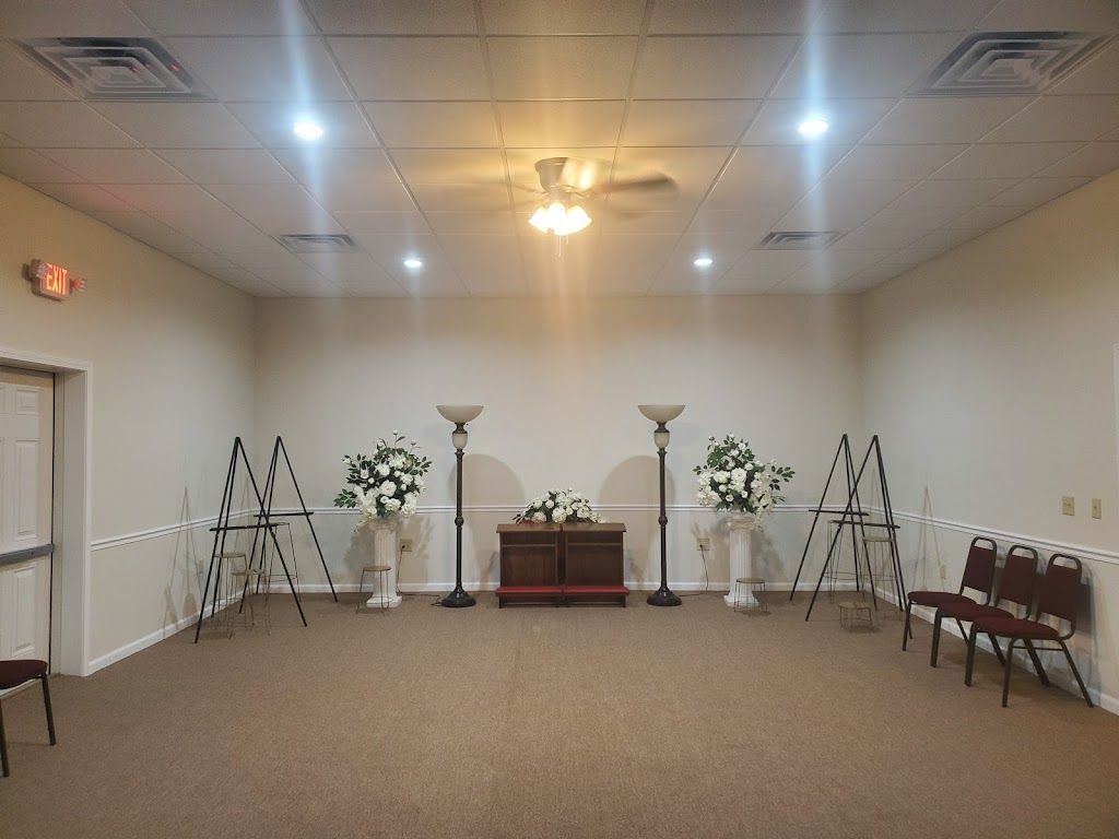 Spencer D. Geibel Funeral Home & Cremation Services | 140 New Castle Rd, Butler, PA 16001, USA | Phone: (724) 287-4042