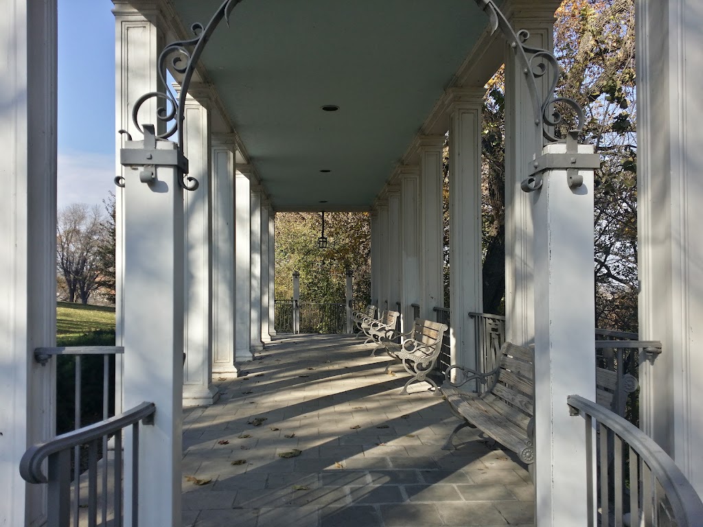 Mt Vernon Gardens | 6011 S 13th St, Omaha, NE 68107, USA | Phone: (402) 444-5955