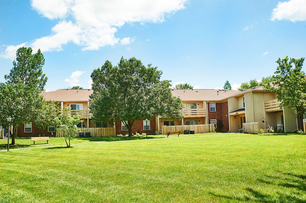 Fairington Apartments of Clarksville | 2134 Lombardy Dr, Clarksville, IN 47129, USA | Phone: (812) 282-6611