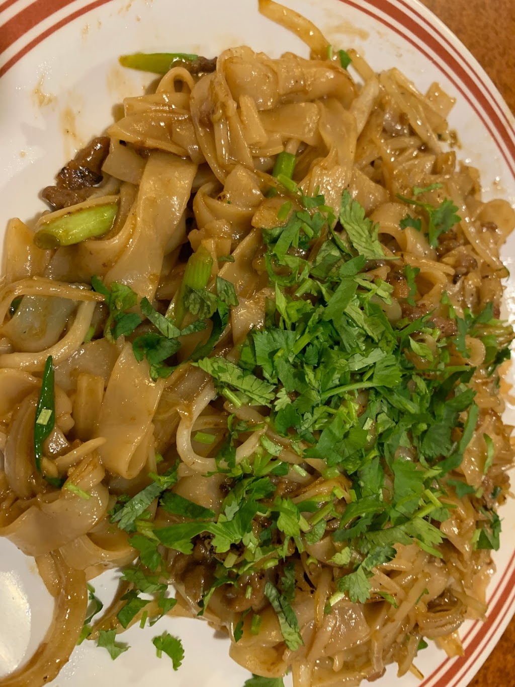 D K Noodle Vietnamese Cuisine | 1586 #115, 3848 McHenry Ave, Modesto, CA 95356, USA | Phone: (209) 572-1727