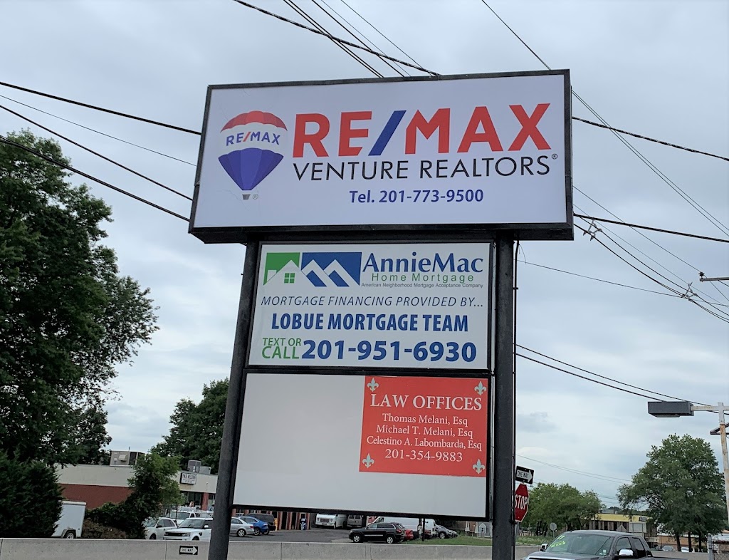 RE/MAX Venture Realtors | 89 US-46, Elmwood Park, NJ 07407, USA | Phone: (201) 773-9500