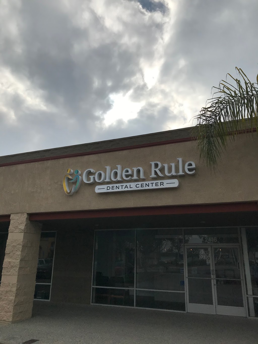 Golden Rule Dental Center | 2416 E Carson St, Lakewood, CA 90712, USA | Phone: (562) 999-3770