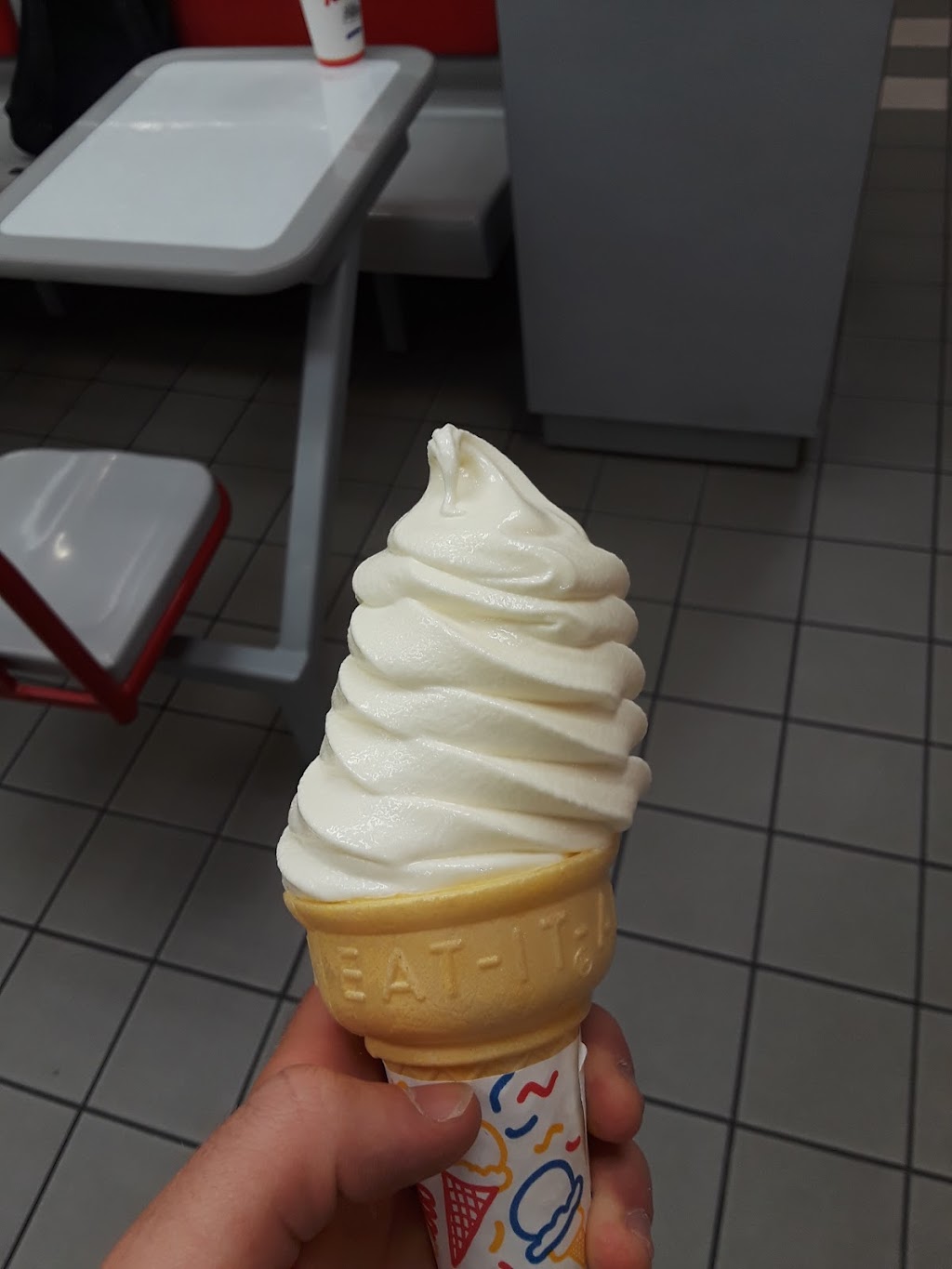 Original Tommys World Famous Hamburgers | 12205 Mountain Ave, Chino, CA 91710, USA | Phone: (909) 391-8753