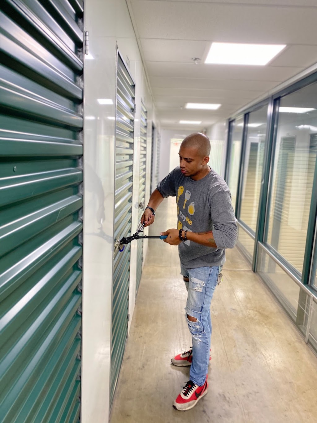 KeyMe Locksmiths | 2120 Vista Way, Oceanside, CA 92054, USA | Phone: (858) 295-7866