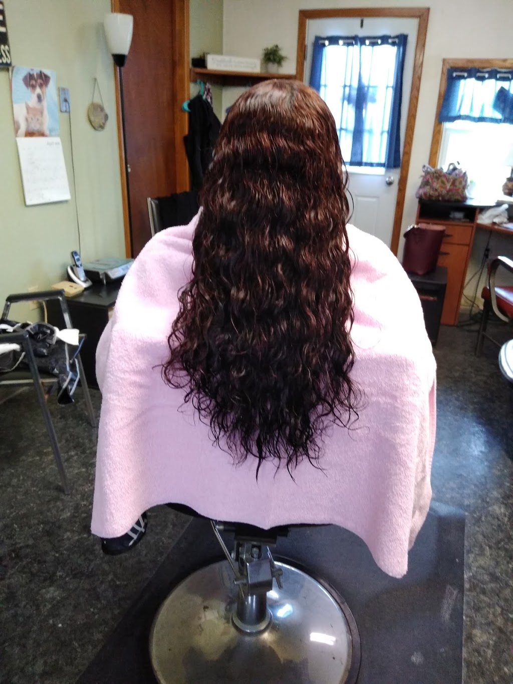 Neldas Hair Design | 146 Lyon Ave, Rochester, PA 15074, USA | Phone: (724) 728-9330