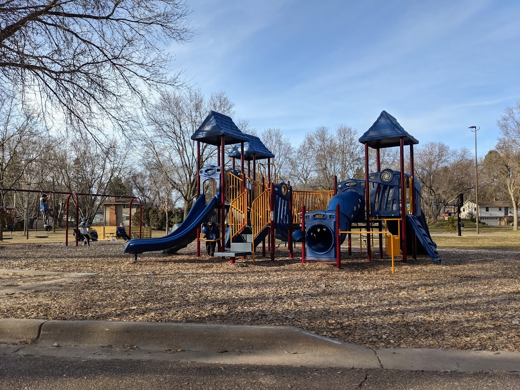 Wesley Park | Golden Valley, MN 55427, USA | Phone: (763) 593-8000
