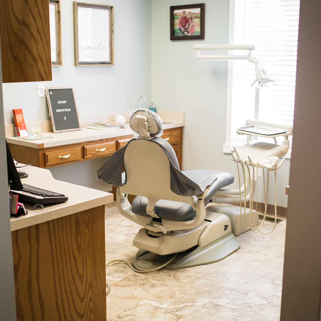 Louisburg Family Dental | 4 S Berkley St, Louisburg, KS 66053, USA | Phone: (913) 837-4746