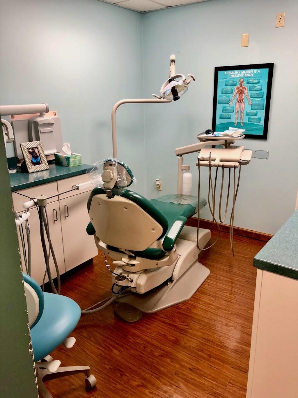 Branch Village Dental Associates | 501 Great Rd Suite 101, North Smithfield, RI 02896, USA | Phone: (401) 766-5428