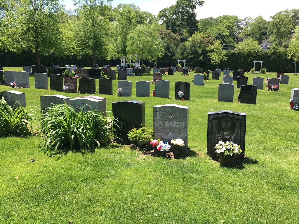 Nassau Knolls Cemetery | 500 Port Washington Blvd, Port Washington, NY 11050, USA | Phone: (516) 944-8530