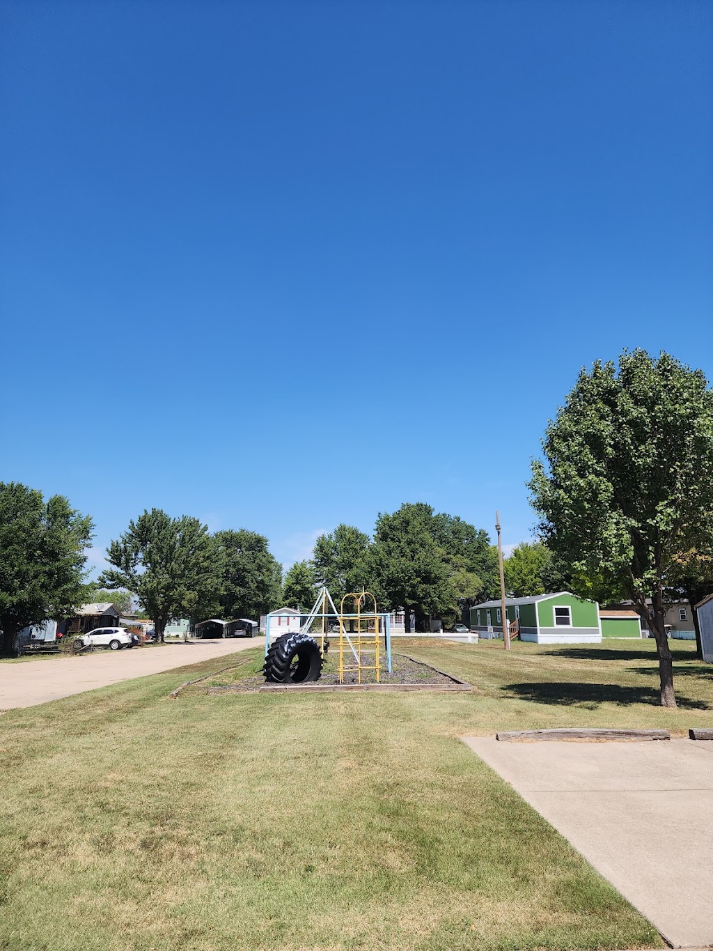 Country Aire Mobile Home Park | 2025 W 3rd St, Newton, KS 67114, USA | Phone: (316) 416-1516
