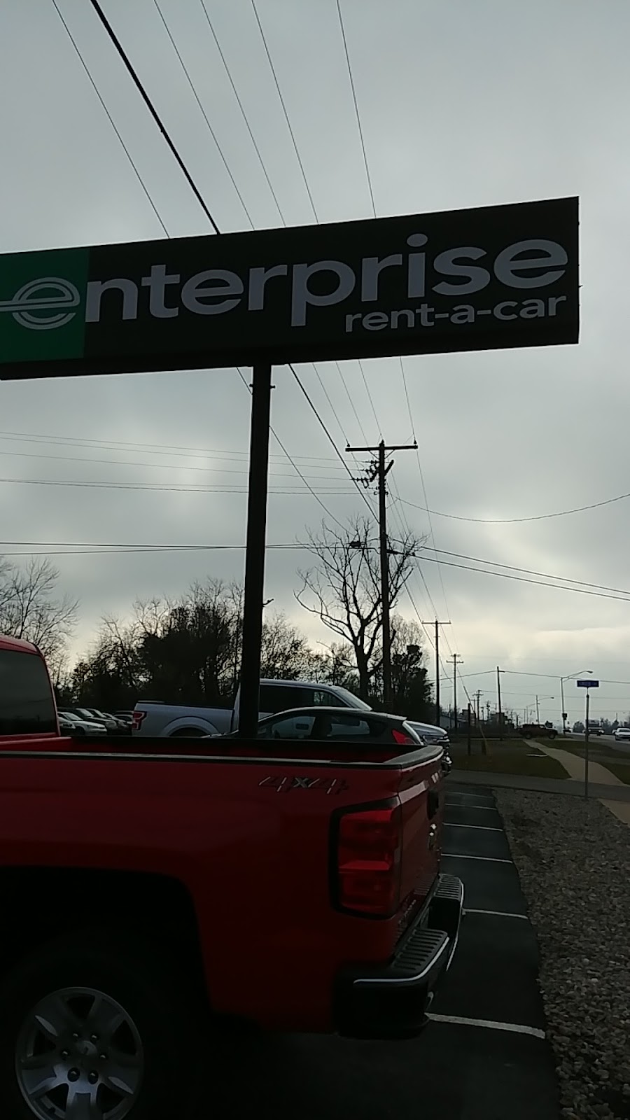 Enterprise Rent-A-Car | 1500 S Dixie Blvd, Radcliff, KY 40160, USA | Phone: (270) 352-4088