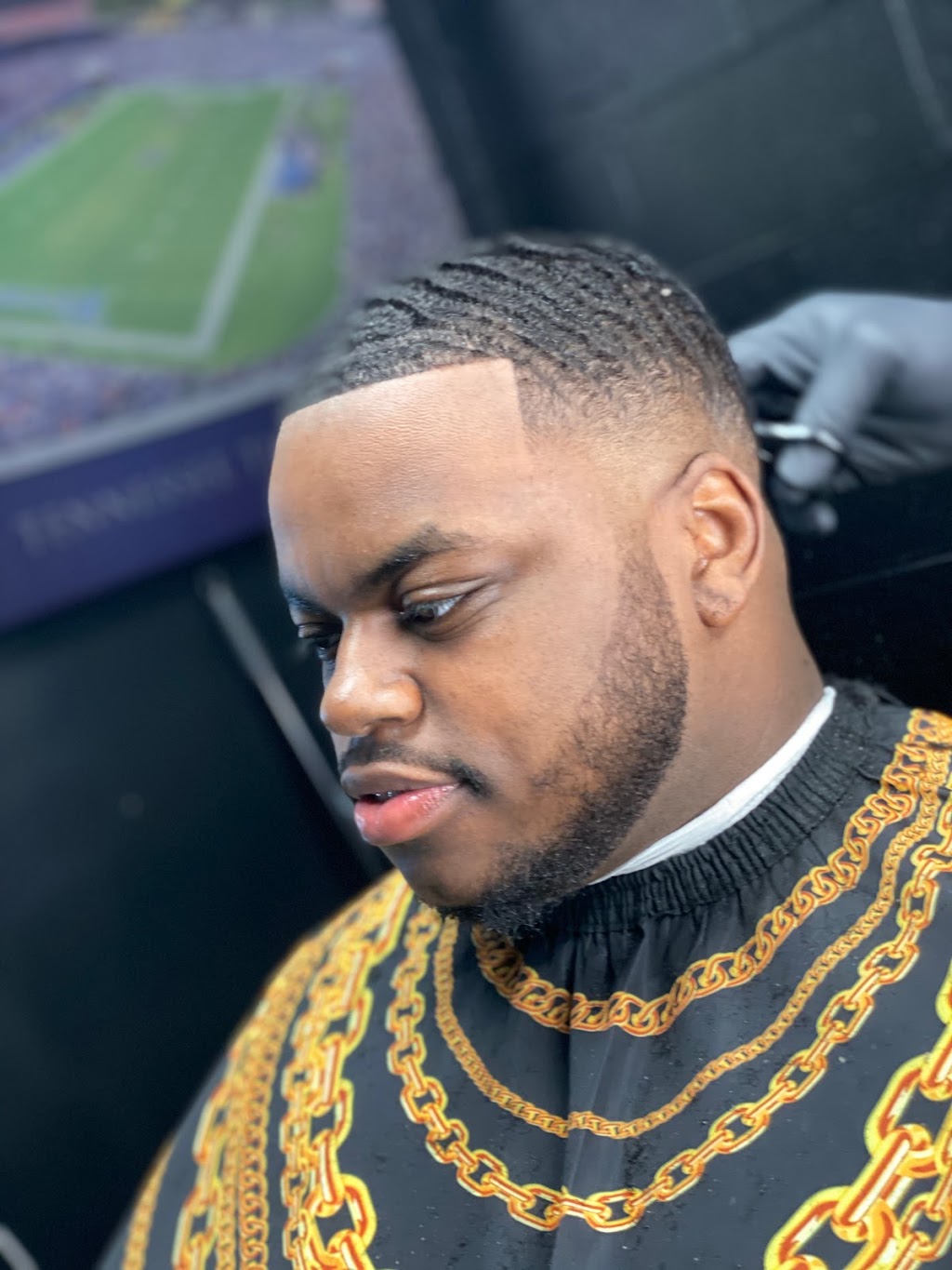 Essence Luxury Barber Shop | 801 Bell Rd, Antioch, TN 37013, USA | Phone: (615) 731-6447