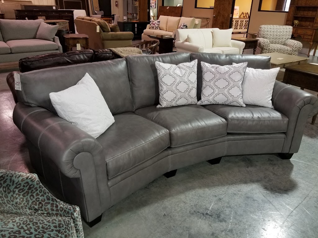 Furniture Finds | 2823 Celanese Rd, Rock Hill, SC 29732, USA | Phone: (803) 329-3107