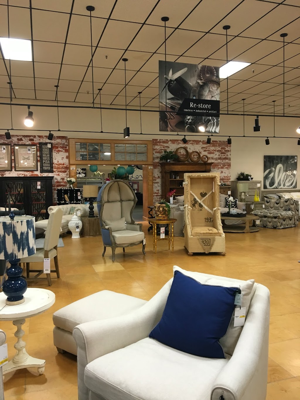 Haynes Furniture | 6550 Hull St Rd N North, Richmond, VA 23224, USA | Phone: (804) 276-1060