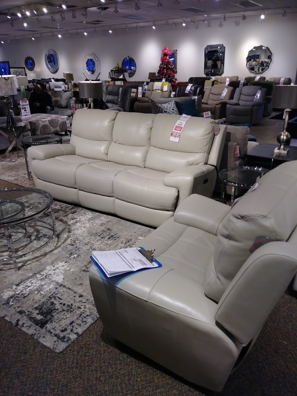 Gardner-White Furniture | 21100 Eight Mile Rd, Southfield, MI 48075, USA | Phone: (248) 357-1380