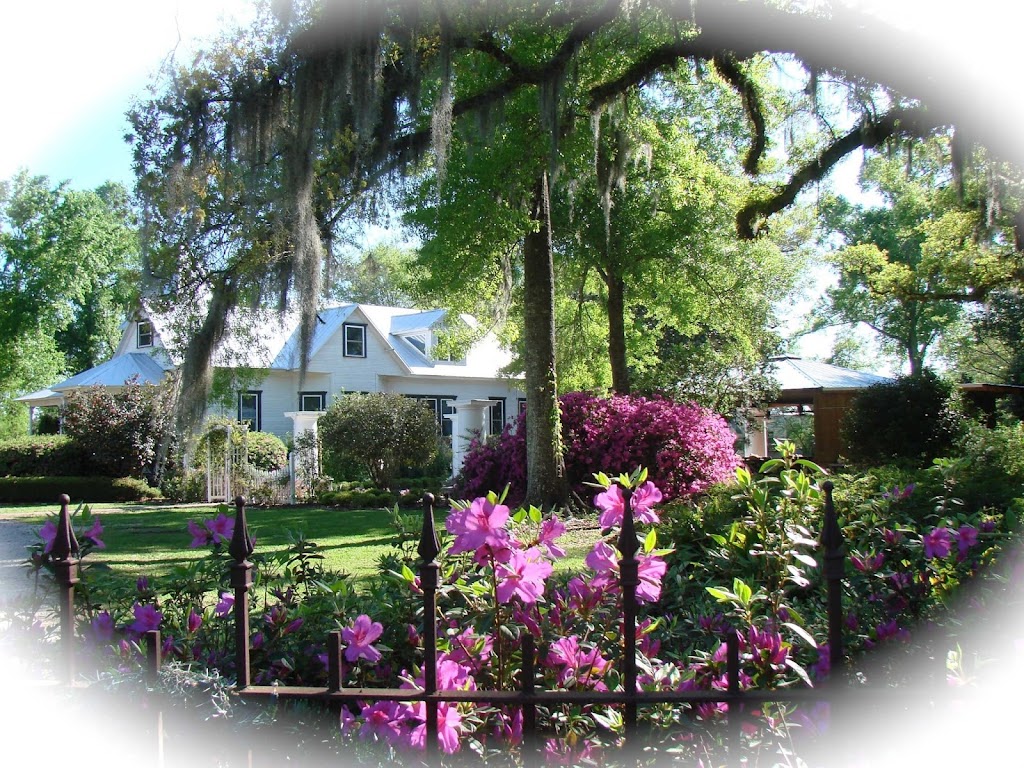 The Henry Smith House | 99 Henry Smith Rd, Picayune, MS 39466 | Phone: (601) 749-8606