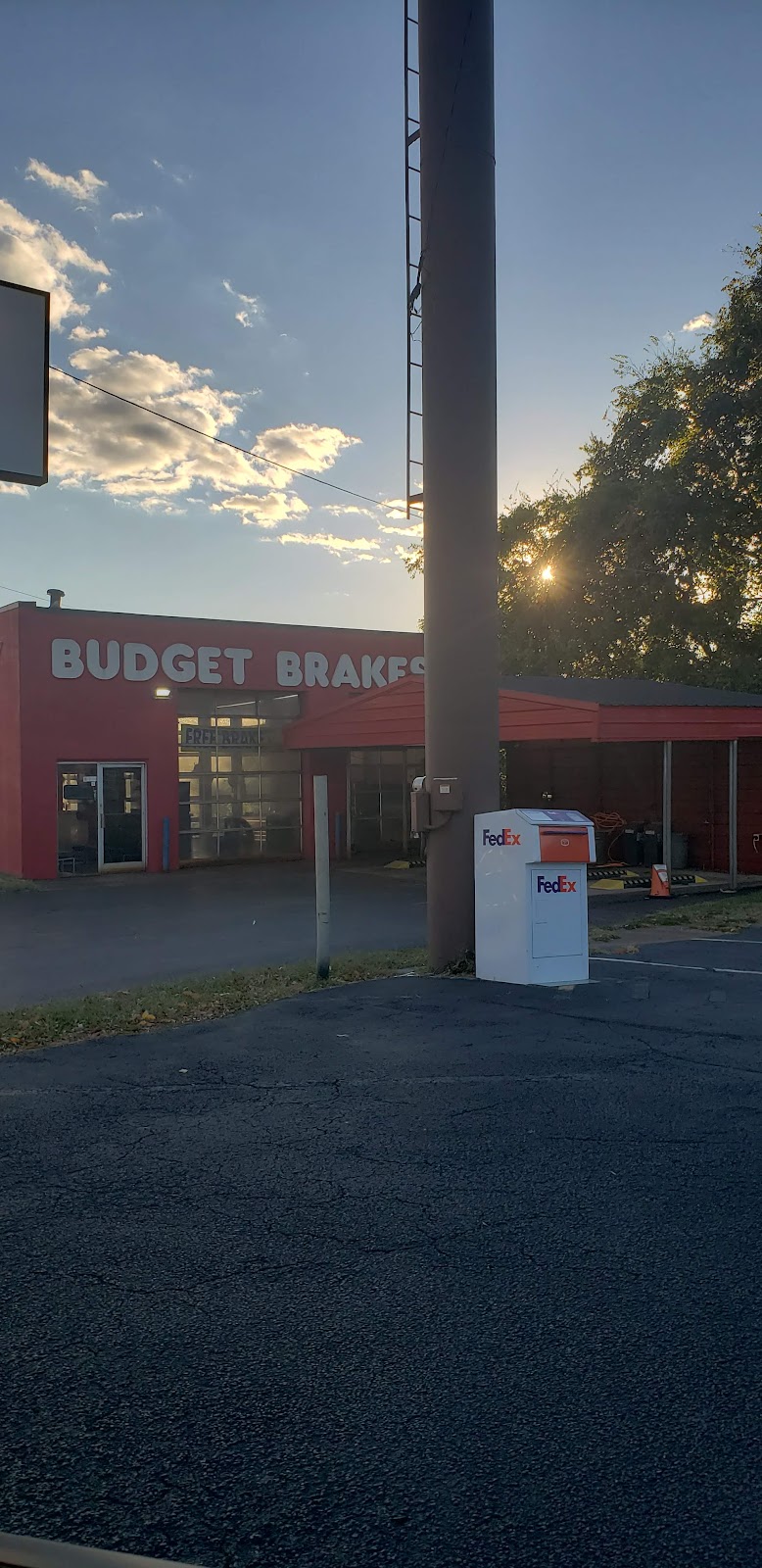 Budget Brakes Hermitage Tennessee | 4330 Lebanon Pike, Hermitage, TN 37076, USA | Phone: (615) 886-1210