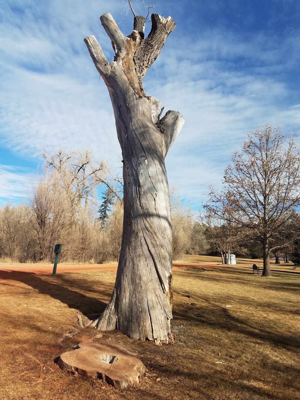 Monument Valley Park | 170 W Cache La Poudre St, Colorado Springs, CO 80903, USA | Phone: (719) 385-2489