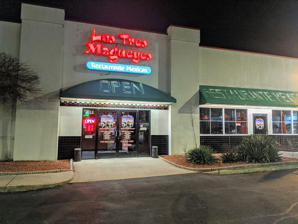 Los Tres Magueyes | 411 S Main St J, Rolesville, NC 27571, USA | Phone: (919) 562-1669