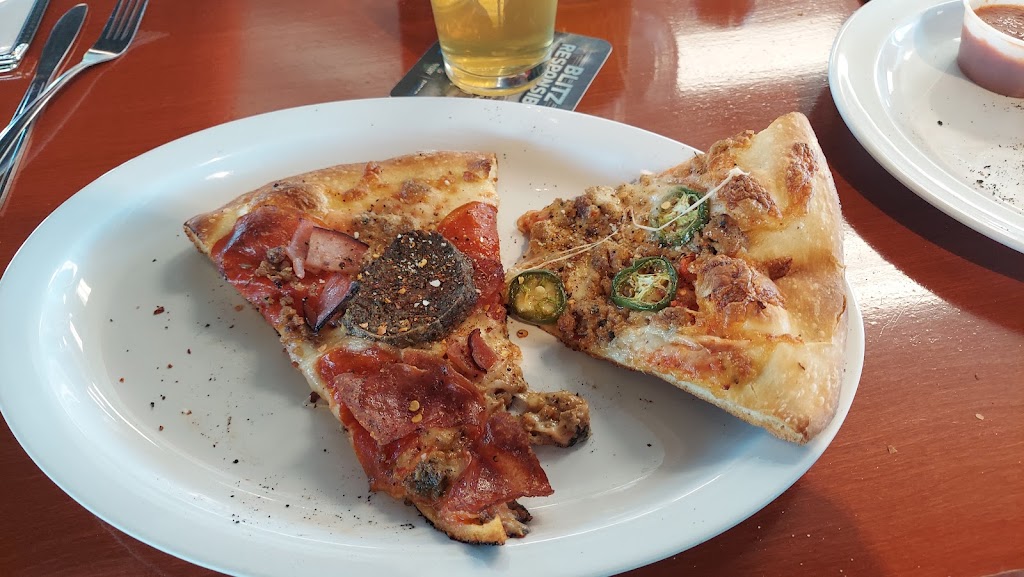 The Pizza Cave | 2690 US-290, Dripping Springs, TX 78620, USA | Phone: (512) 829-4157