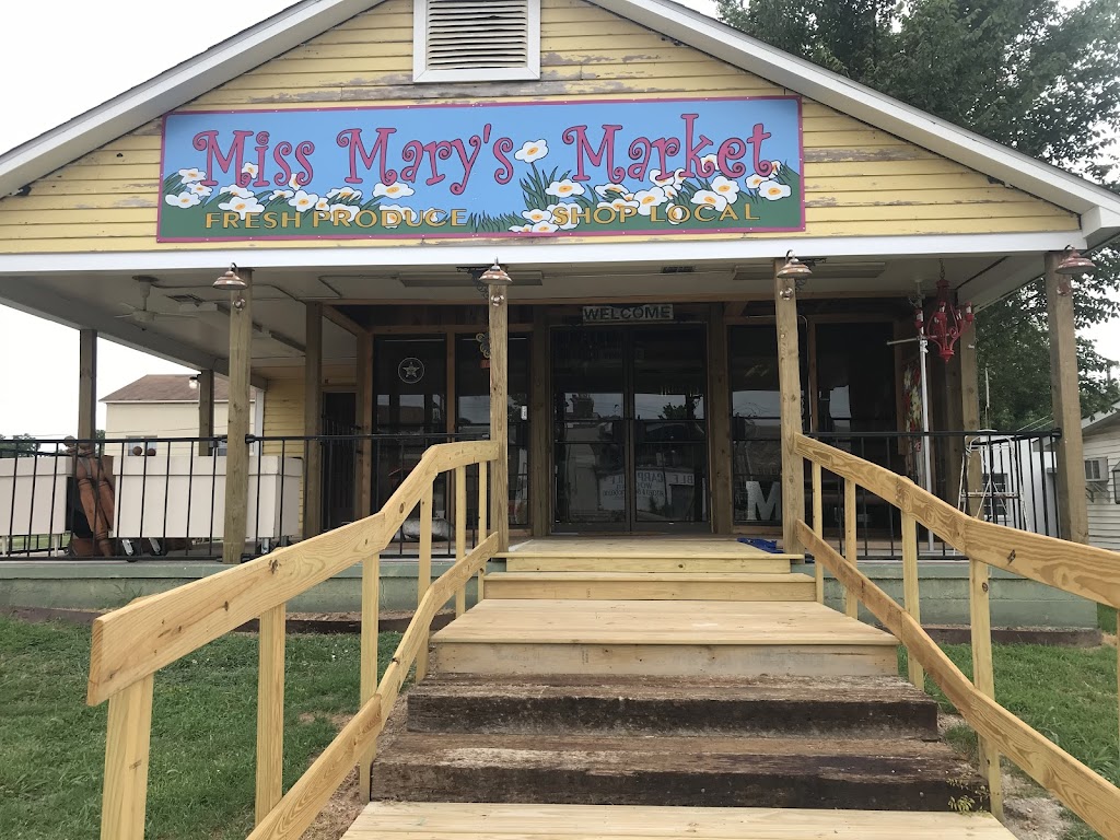 Miss Marys Market | 114 W 8th St, Okmulgee, OK 74447, USA | Phone: (918) 752-7070
