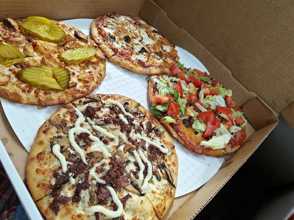 Lakebound Pizza | 12404, 12408 Lancaster St, Millersport, OH 43046, USA | Phone: (740) 408-7000