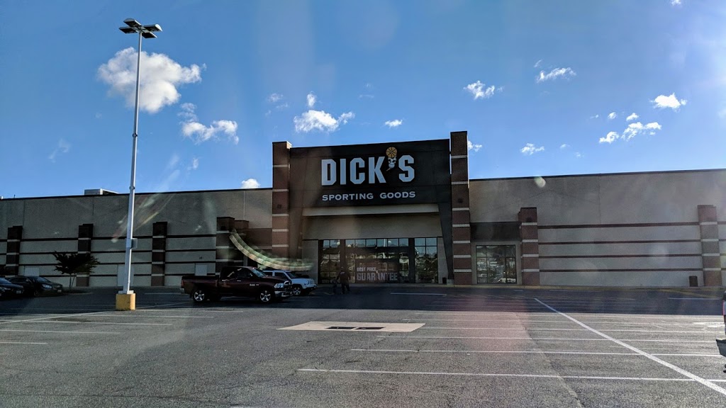 DICKS Sporting Goods | 6633 Ritchie Hwy, Glen Burnie, MD 21061, USA | Phone: (410) 768-9372